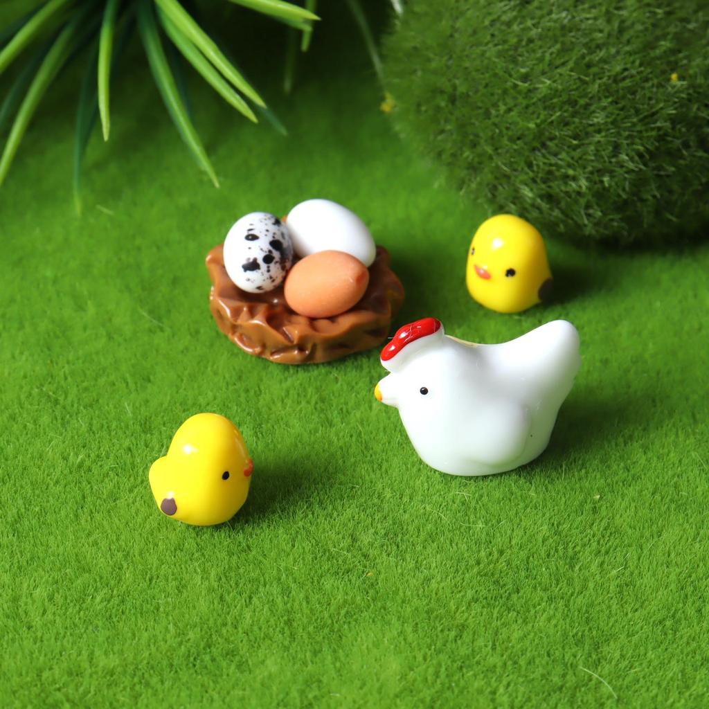 Creative Chicken Coop Ornaments: Cute Cartoon Chick Micro Landscape Decorations & DIY Accessories