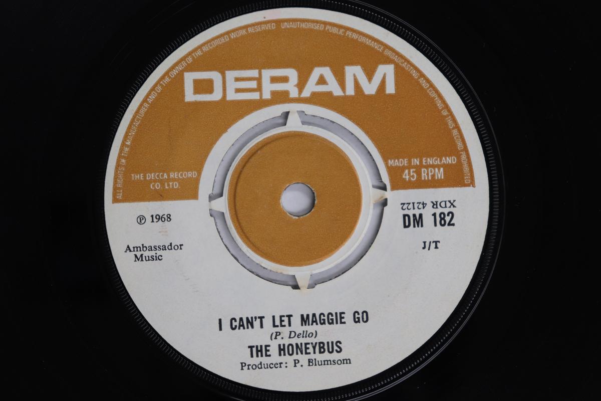 

7-дюймовая пластинка HONEYBUS - I Can t Let Maggie Go / Tender Are DM182 DERAM 1968 UK Рок Б/У