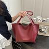 Retro Large-capacity Bag Women's 2025 New Trendy Fashion Retro Tote Bag Versatile Niche Single Shoulder Mother and Child Bag
