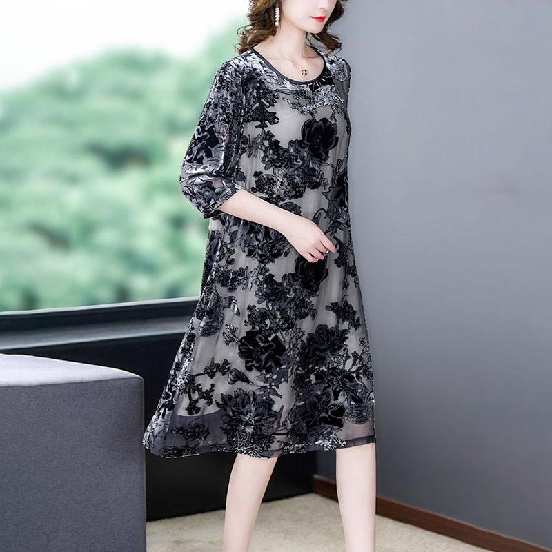 Spring and Summer Women's Plus Size Dress Loose Retro Round Neck Velvet Dress A-Line Long Floral Dress