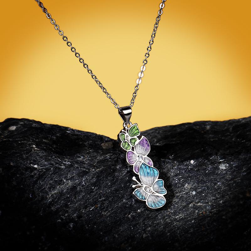 Creative Two Butterfly Lacquer Pendant with Long Enameled Leaf and Flower Necklace