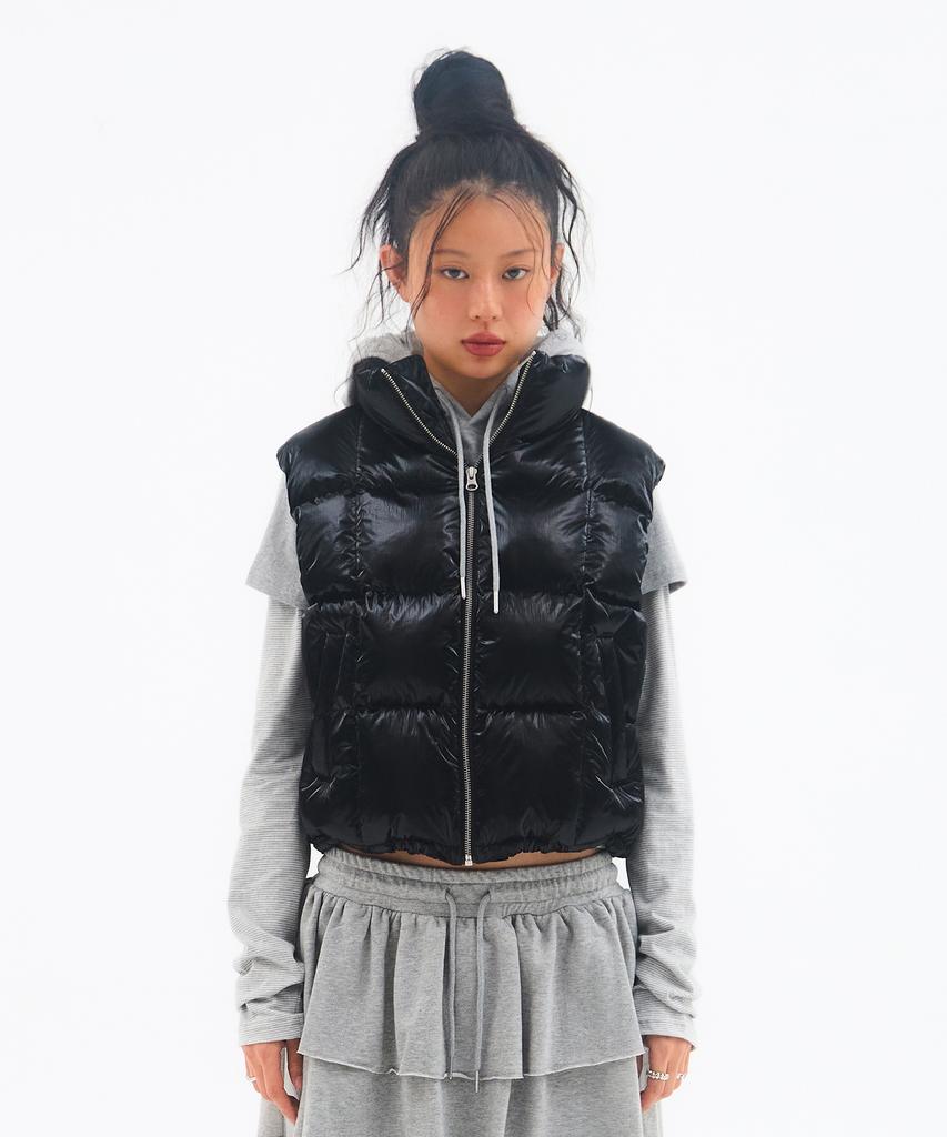 Ames-Worldwide Ames Padding Vest Black