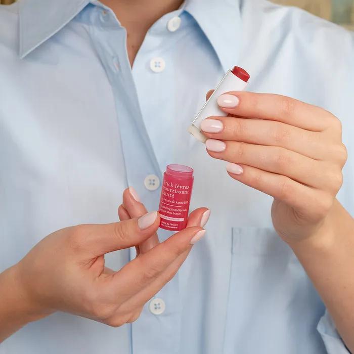 Larose Tint Nourishing Stick Color Lip Balm 4.5g