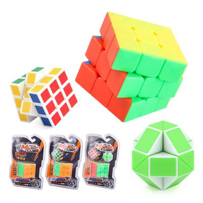 Puzzle a hlavolamy – Rubikovy kostky