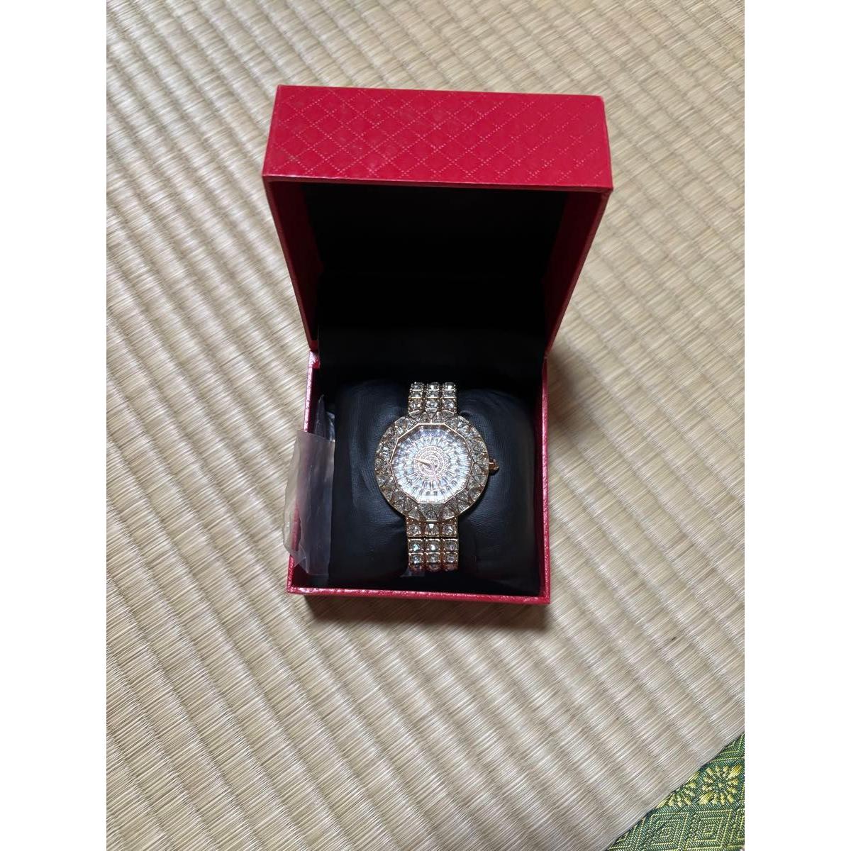 Used Watch rhinestone gold color glitter watch
