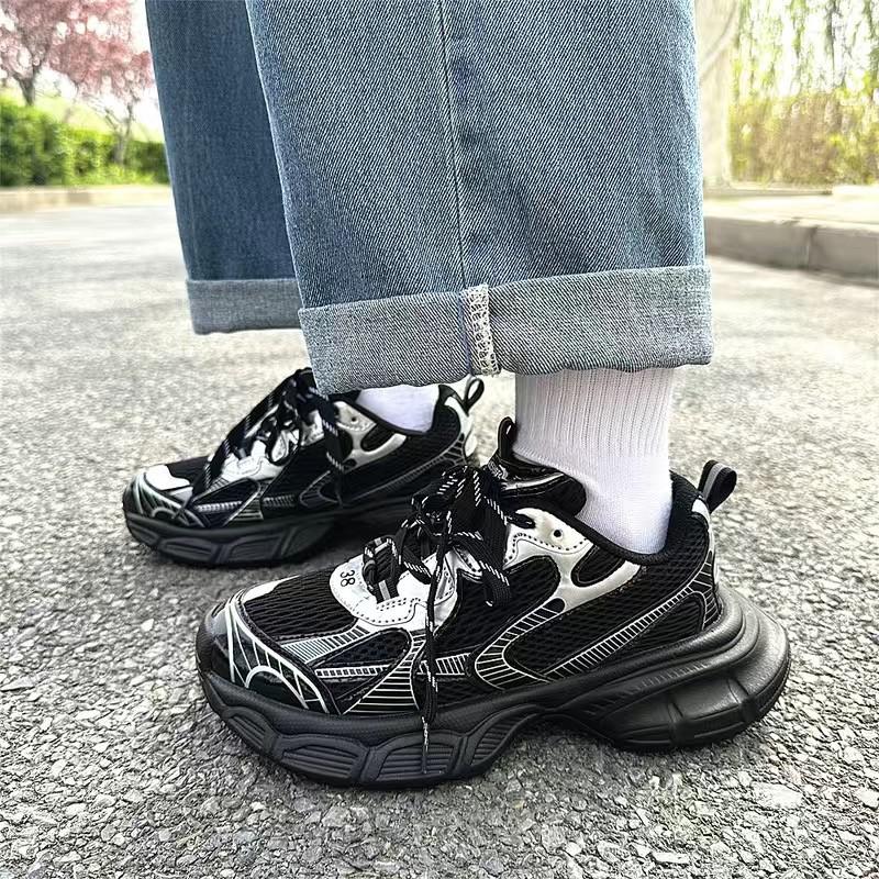 Herren Marke Paar Laufschuhe Herren Paris Schuhe Designer Dicke Sohle Mesh Atmungsaktiv Damen Freizeit-Sneaker Reifen Tank Schuhe 3xl