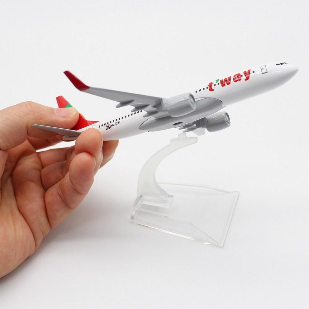 JJC Die-Cast Aircraft Model, T'way Air B737 (1:400 Scale, 16cm), Decorative Miniature Airplane