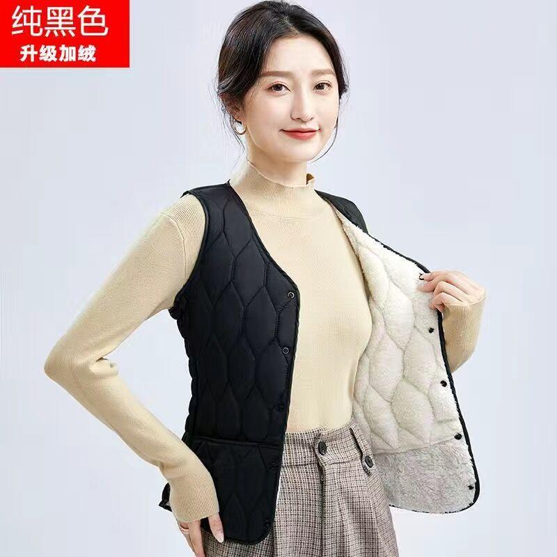 New lamb wool thickened and velvet vest for women's autumn and winter short slim-fitting vest to keep warm and wear a vest inside