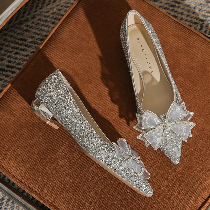 

213-1 flat shoes women s 2025 new pointed crystal bridal wedding shoes rhinestone bow thick heel bridesmaid shoes 40