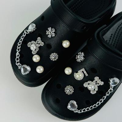 13PCS Fashion Shoe Charms Set Accessories Hole Shoe Buckle Silver Pearl Bear Diamond Chain DIY Shoes Decorations Party Gift