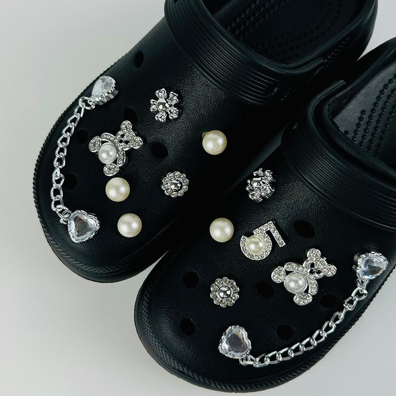 13PCS Fashion Shoe Charms Set Accessories Hole Shoe Buckle Silver Pearl Bear Diamond Chain DIY Shoes Decorations Party Gift