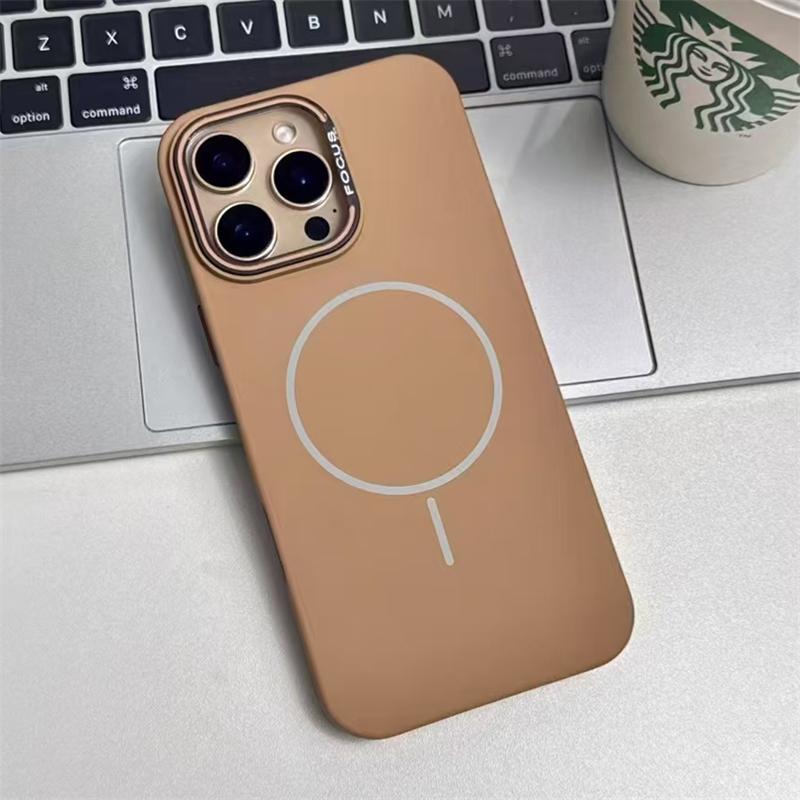 Luxury Matte PC Hard Ultra-thin Phone Case For iPhone 16 15 14 Plus 13 12 11 Pro Max Magnetic For Magsafe Wireless Charge Cover