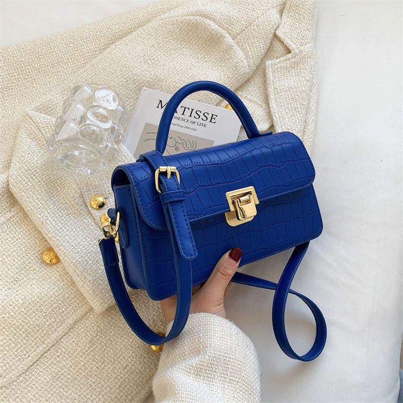 2025 Popular Women's Retro Niche Crossbody Bag - Korean Style Versatile Small Shoulder Handbag