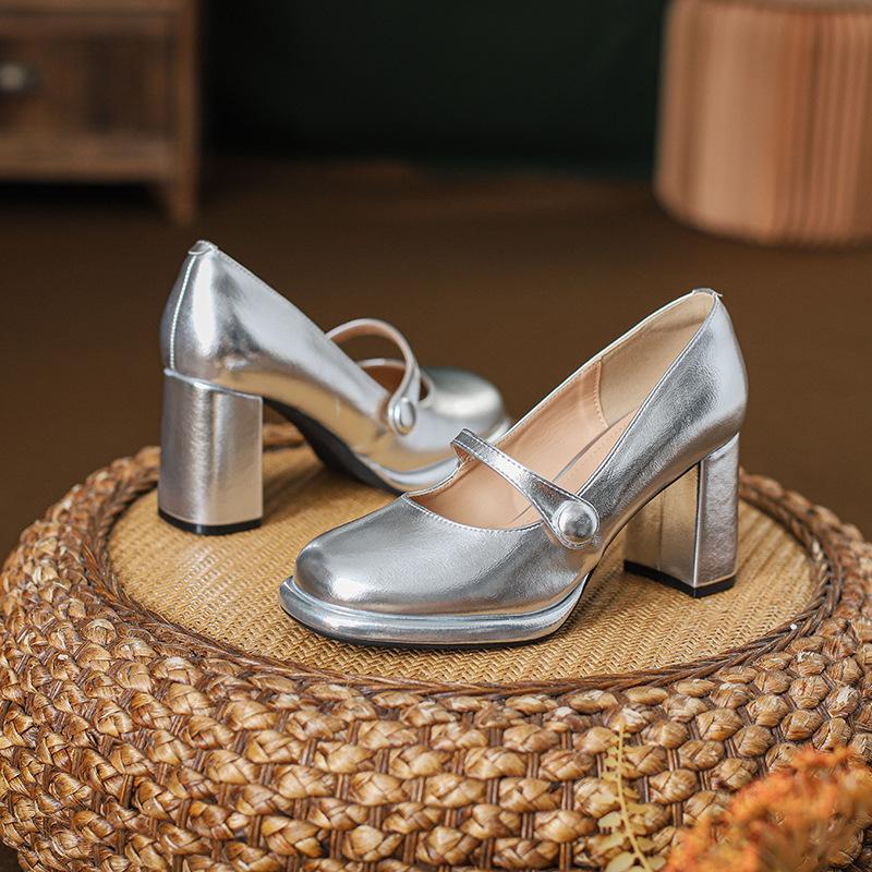 

Girl princess round head small fragrant style French Mary Jane spring thick heel high heels single shoes children spring high value 34