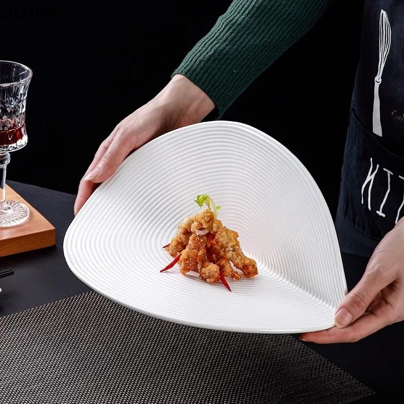 Creative Irregular Ceramic Dinner Plate Restaurant Dessert Plate Snack Plate Pasta Plates Sushi Dish Creative Special Tableware