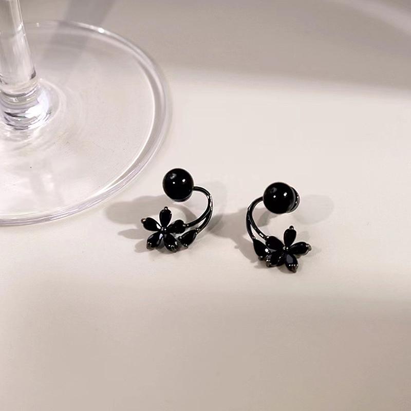 Vintage Black Zircon Flower Pearl Stud Earrings For Women Korean Elegant Personality Earrings Wedding Party Jewelry Gift Mujer