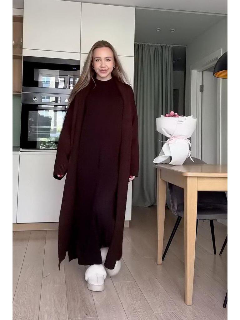 2024 Autumn/Winter Women's Knit Sweater: Long Sleeve, Loose, Comfortable Casual Cardigan