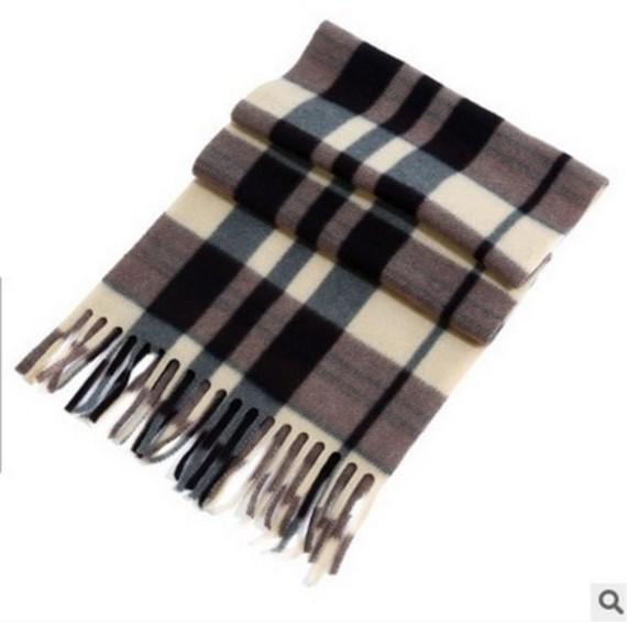 Black and White Checkered Double-Sided Velvet Scarf for Men and Women