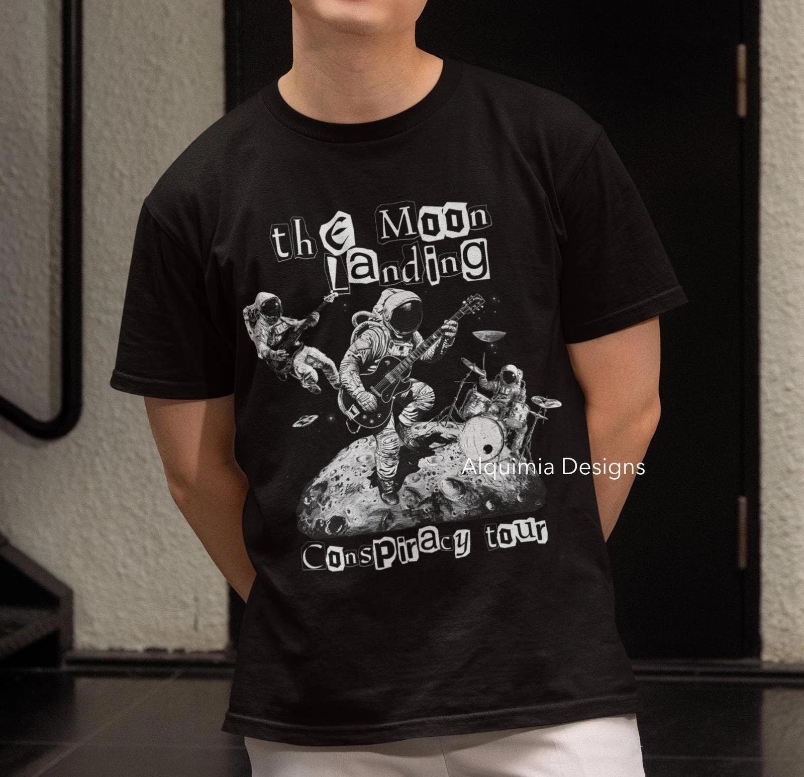 The Moon Landing Conspiracy Tour Shirt S