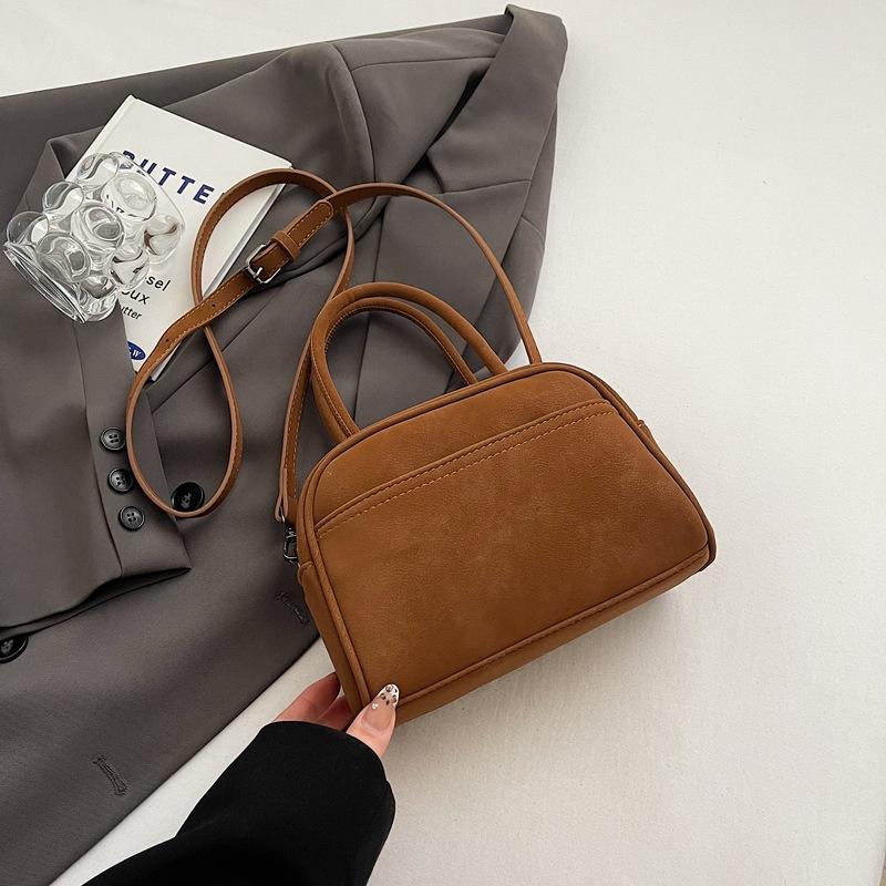 Premium Niche Bag Women's Spring and Summer Retro New Versatile Casual Messenger Bag Portable Pillow Bag