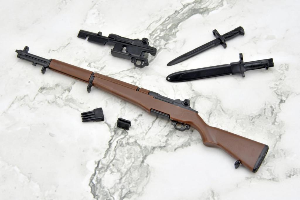 TOMYTEC Little Armory x Saga of Tanya the Evil Saga of Tanya the Evil Mary M1 Rifle Scale Unpainted Assembly Runner Kit 333555 LA-YS04 1/12