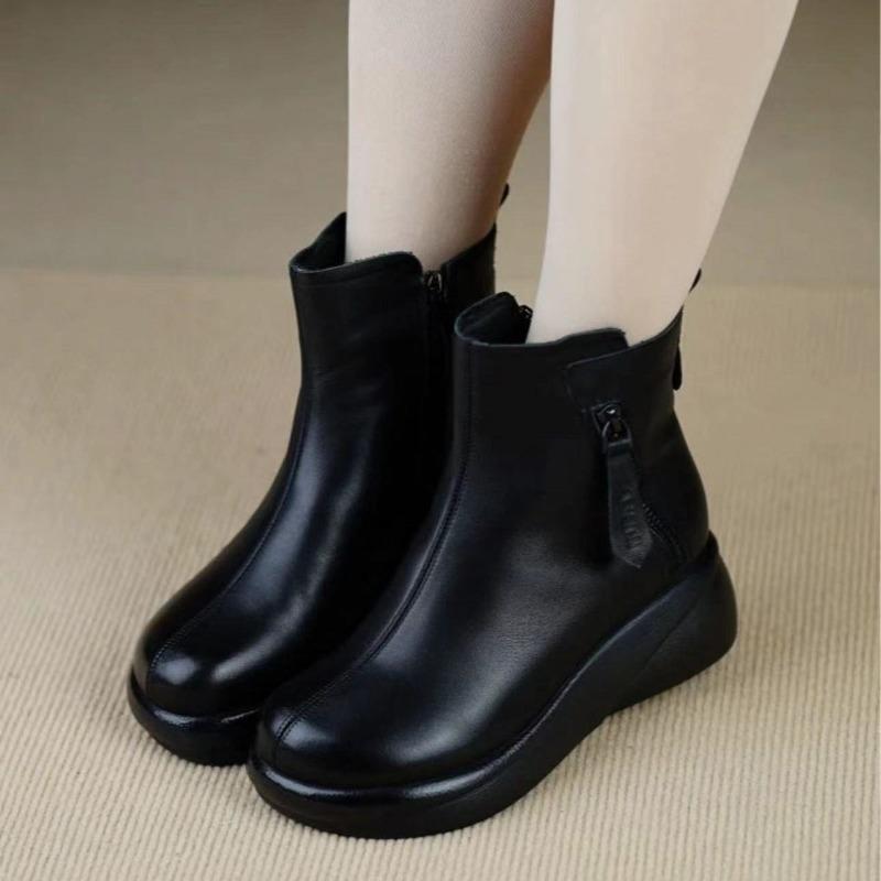 Mjuka läderpälsintegrerade halkfria modekängor dam mångsidiga plattbottnade staplade förtjockade bomullskängor vintervarma kängor