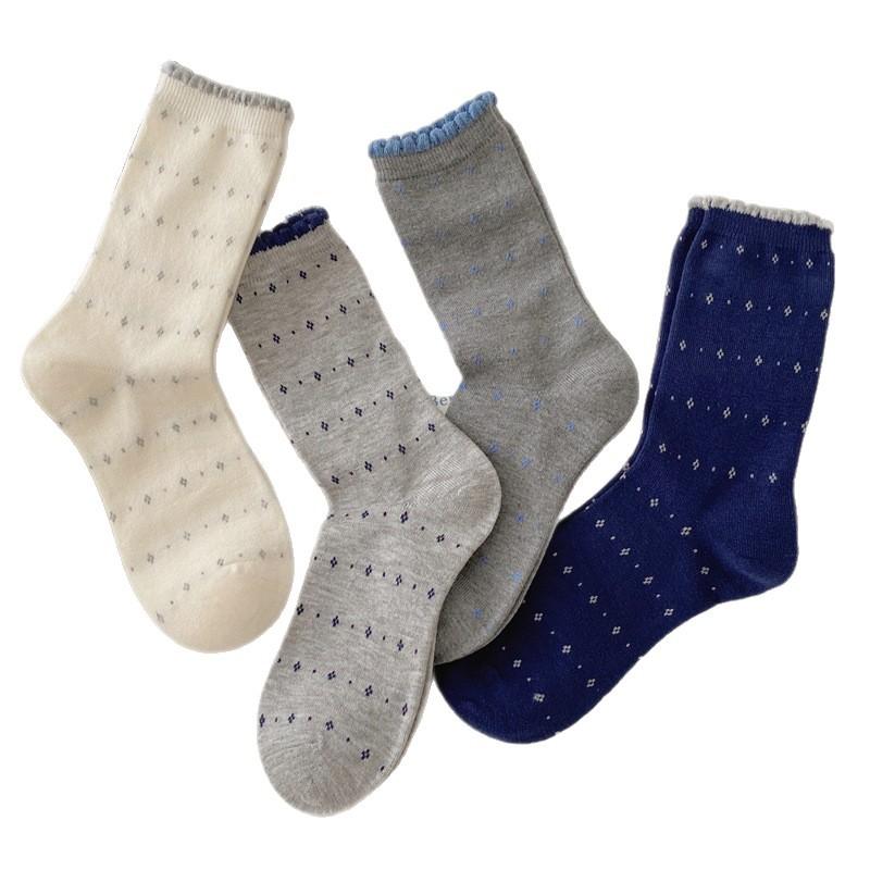 Autumn and Winter Cashmere Warm Mid-calf Socks for Trendy Women, Diamond-shaped Floral Bubble Mouth Lace Pile Socks