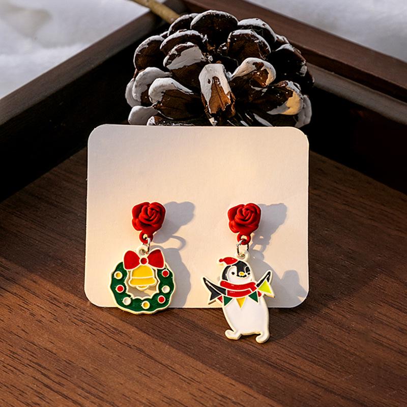Cross-Border Hot-Selling Christmas Earrings - Cute Elk & Santa Claus Cartoon Silver Needle Studs