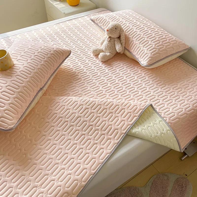 2pcs/3pcs Latex Summer Mat Kit Cooling Feel Bed Pad and Pillowcase Cold Sleeping Bed Mat for Summer Breathable Folding Cool Mat