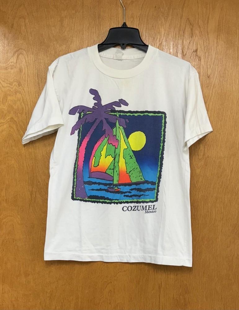 

Vintage Cozumel T-Shirt Men039s M White Graphic Single Stitch Short Sleeve Blemish Unisex T-Shirt L