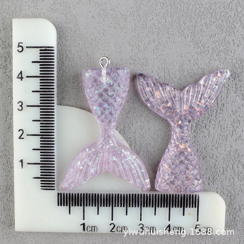 Mermaid Tail Resin Accessories Kit: Phone Case, Keychain, Earrings & DIY Pendant Materials