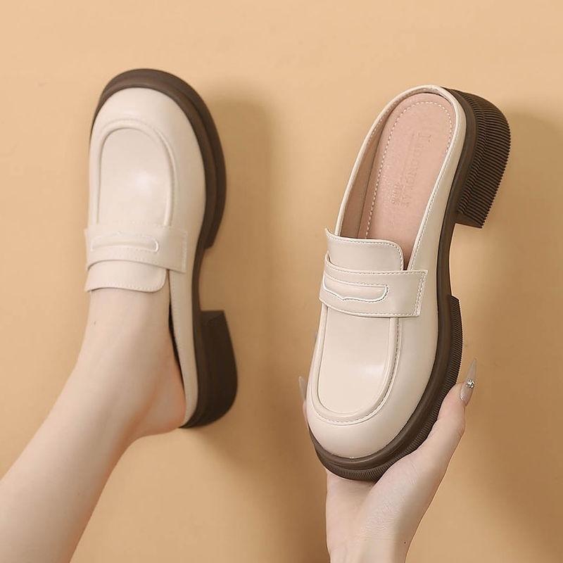 Small man increases the height of the bag head and half slippers for women to wear in the summer of 2025, new lazy shoes without heels, loafer leather