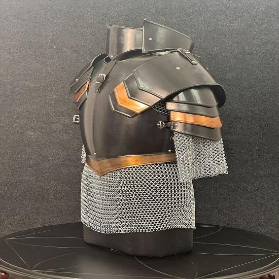 Set di armature da cavaliere templare, armatura iconica medievale indossabile, mezza armatura, costume da cavaliere templare per cosplay.