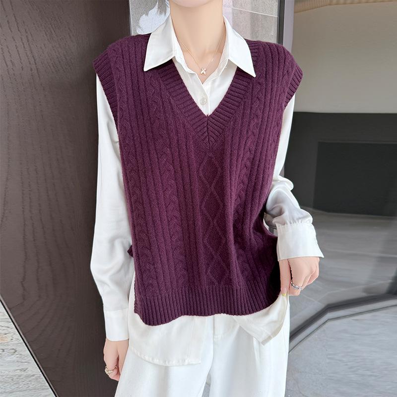 Women's Wool V-neck Diamond Pattern Knit Vest - Versatile Loose Sleeveless Cardigan for Autumn/Winter