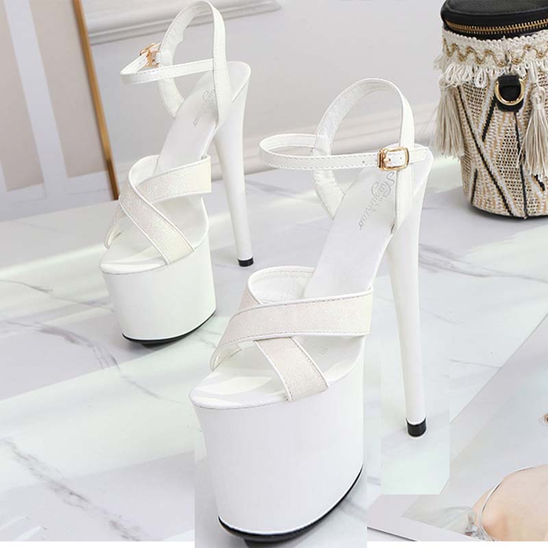 Женская обувь — фото 9