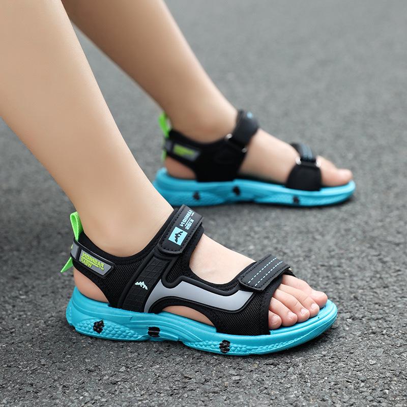 Big Brand Boys' Non-Slip Sandals - 2024 Korean Style for Medium to Large Kids, Soft Sole Summer Beach Shoes