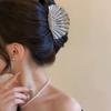 Elegant Hair Accessory Alloy Shell Hair Claw Clip Hairpieces Hair Decoration For Styling Long Hair With Secure Hold