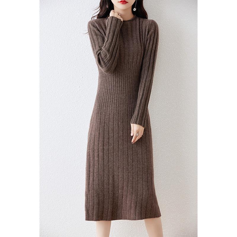

Women s 100% Pure Wool Knitted Long Dress - Autumn/Winter, Round Neck, Wide Stripe, Slim Fit, Over-the-Knee Extra Large
