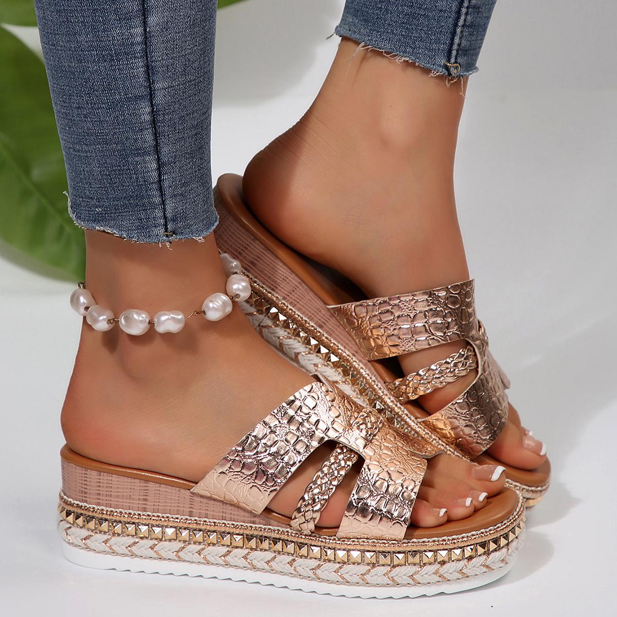 

2025 новые сандалии обувь на платформе новые женские летние уличные плетеные из соломы с надписью крутое слово женская обувь шлепанцы 43 шампанского