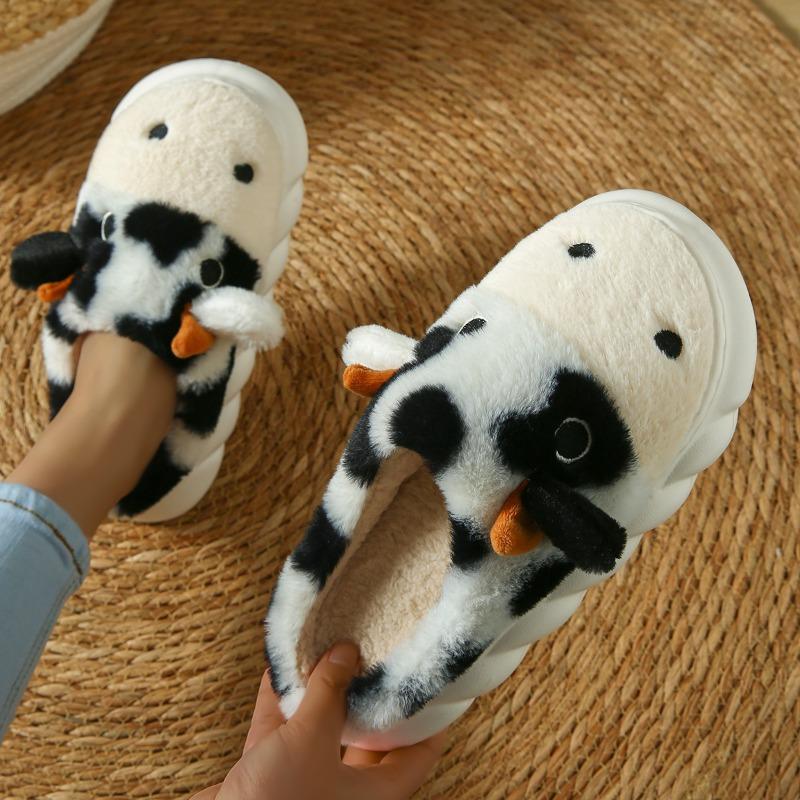 

Домашние нескользящие тапочки на толстой подошве для пар, родительские и детские, универсальные, милые хлопковые тапочки с коровкой для мужчин и женщин на осень и зиму 40-41 белый