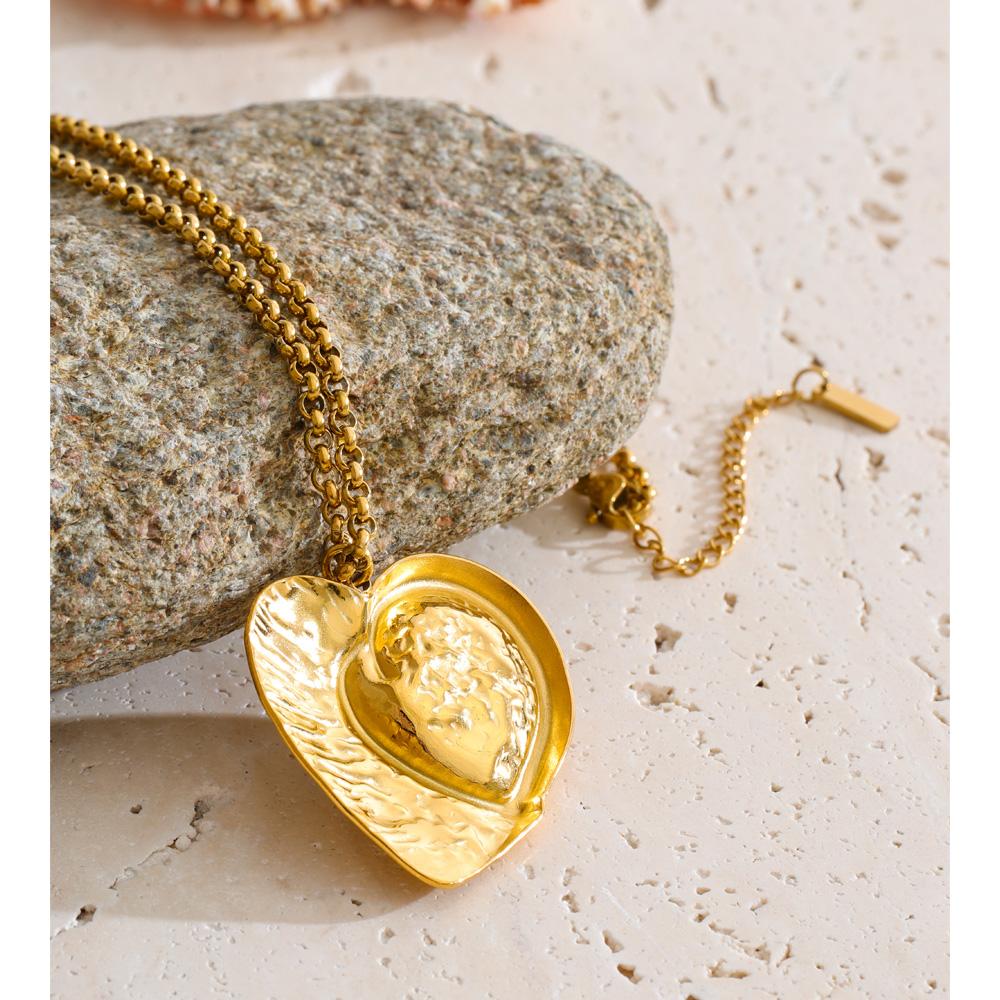 Yhpup Stainless Steel Resin Heart Love Pendant Necklace Fashion Charming Collar Jewelry New