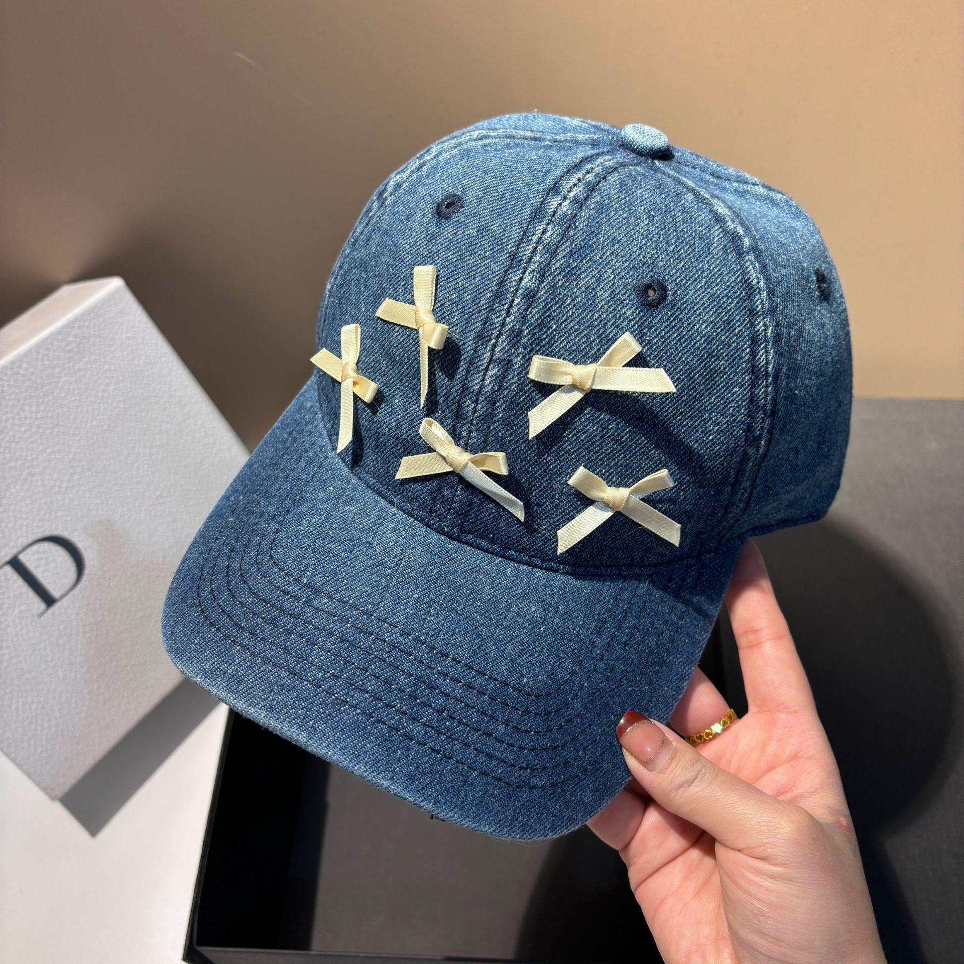 

Adjustable bow baseball cap for men and women, outdoor sports breathable casual hat suitable for comfortable spring and summer Adjustable