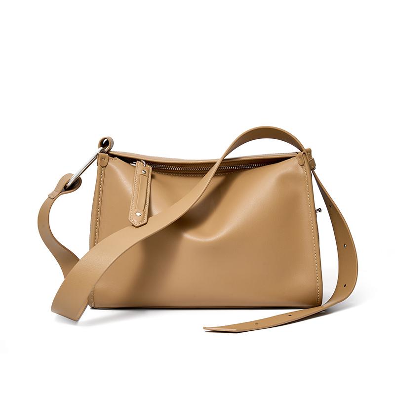 

New Cowhide Women s Shoulder Bag Fashi Rivet Adjustable Shoulder Strap Woman Crossbody Bags Genuine Leather Female Casual Bag