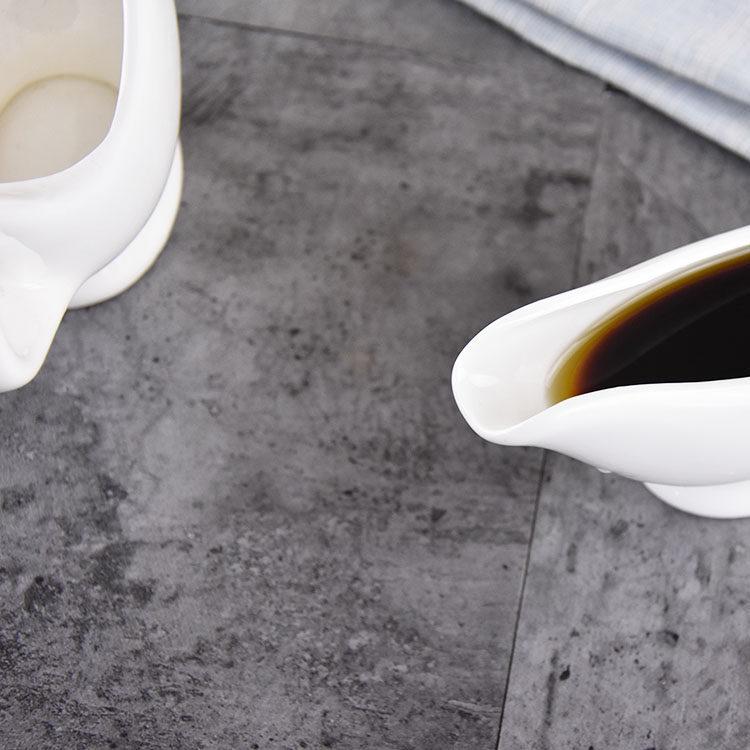 Elegant White Ceramic Sauce Boat - Steak Sauce, Salad Seasoning Dispenser for Restaurants and Hotels