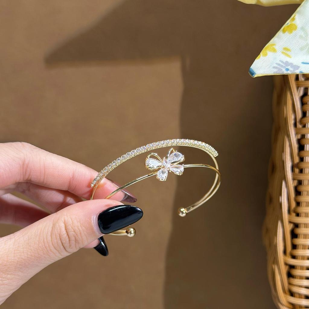 Elegantes zweilagiges Zirkon-Schleifenarmband - Vielseitiger, modischer und luxuriöser Handschmuck