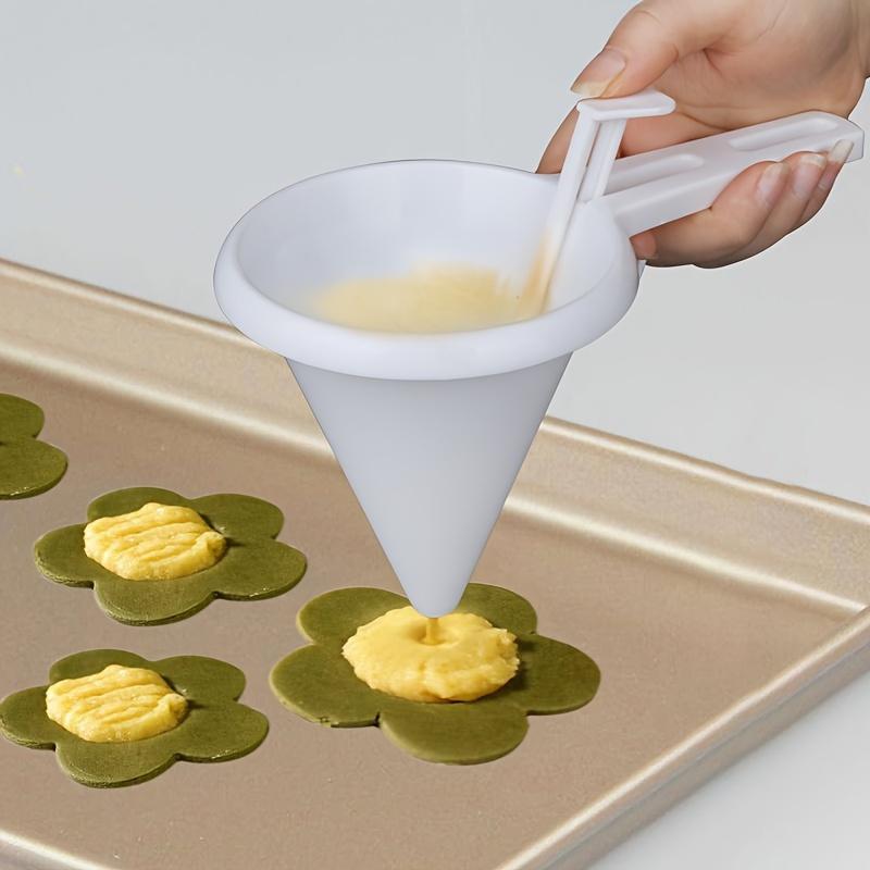 Handheld Cupcake Batter Dispenser Plastic Cake Chocolate Pourer Adjustable Kitchen Baking Tool for Restaurant Food Truck Bakery Uncharged Handheld Dispenser