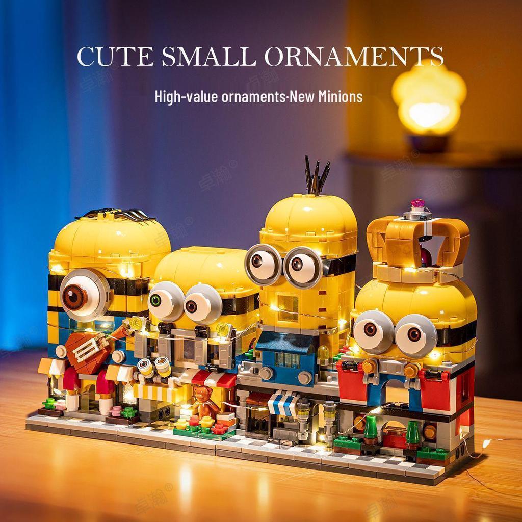 Minion-Compatible Street Scene LEGO Building Blocks - Kids' Toy Set