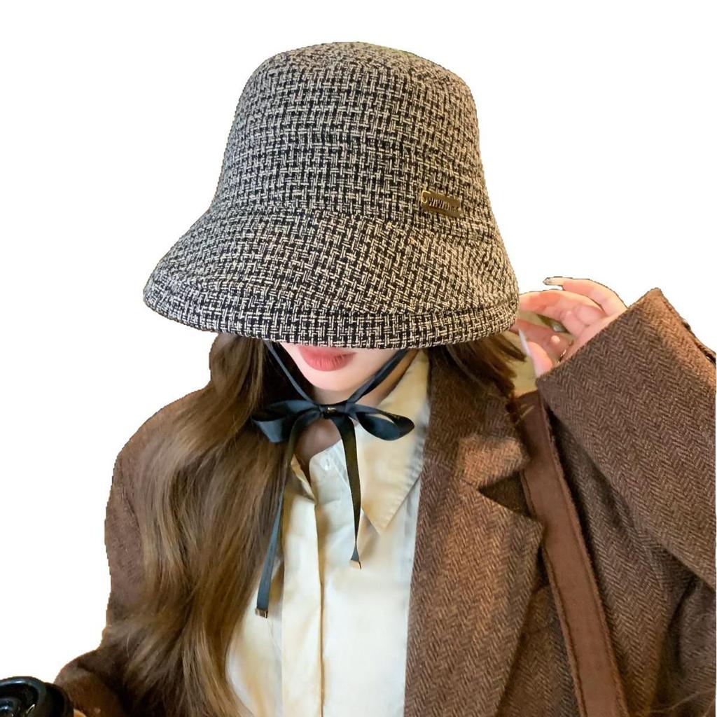 Chic French Plaid Fisherman Hat: Elegant Autumn/Winter Style