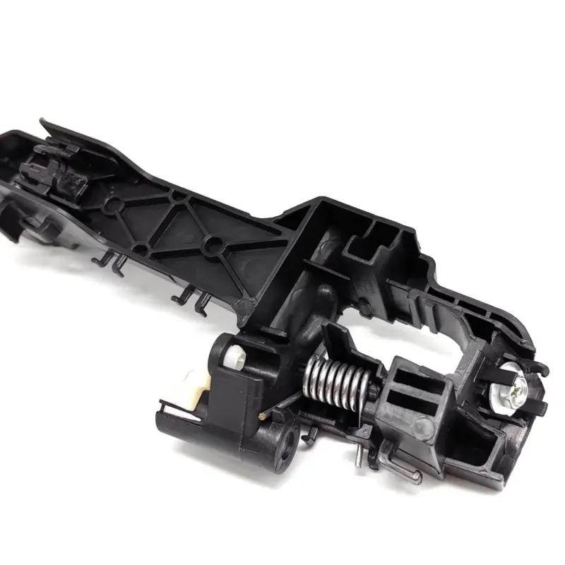 Front Rear Left Right Door Handle Base Plastic Bracket Spring for Hyundai Mistra 2014- 82655B3200 82655B3000