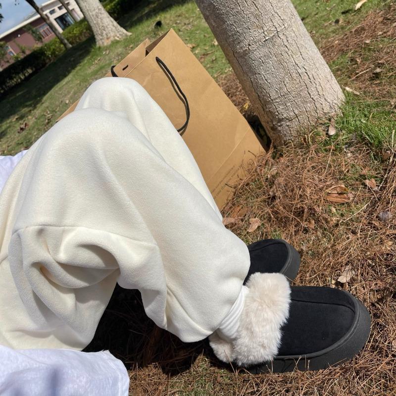 

Мода Зима Новые Хлопковые Тапочки на Плоской Подошве Женская Мода Круглый Носок Замша Плюс Шерсть Теплые Полутапочки 40 чёрный